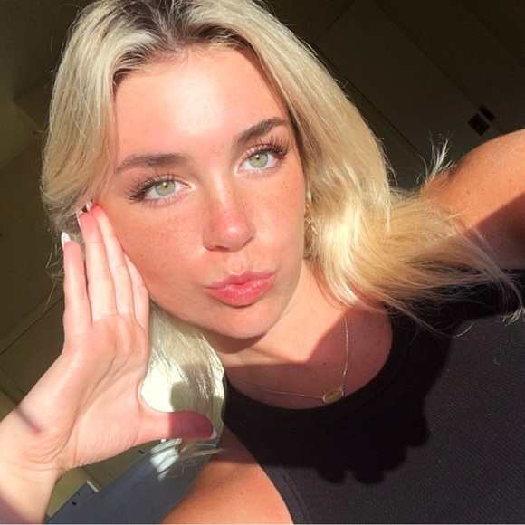 Meet your Posher, Basil - Picture 2 of 14